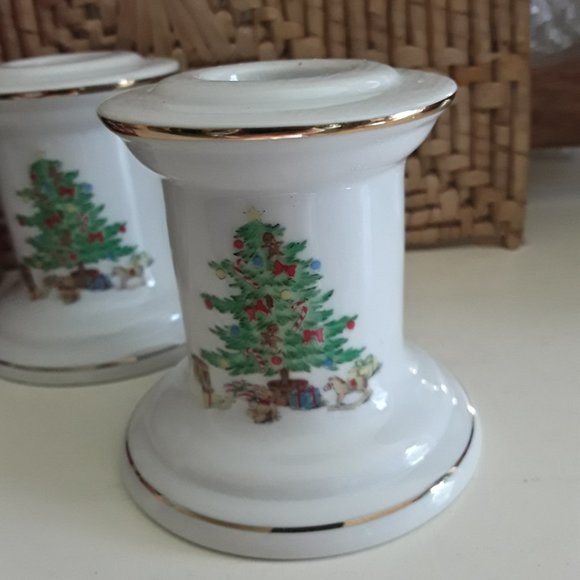 Vintage SHIBATA Fine Porcelain Christmas Candle Sticks - Picture 2 of 6